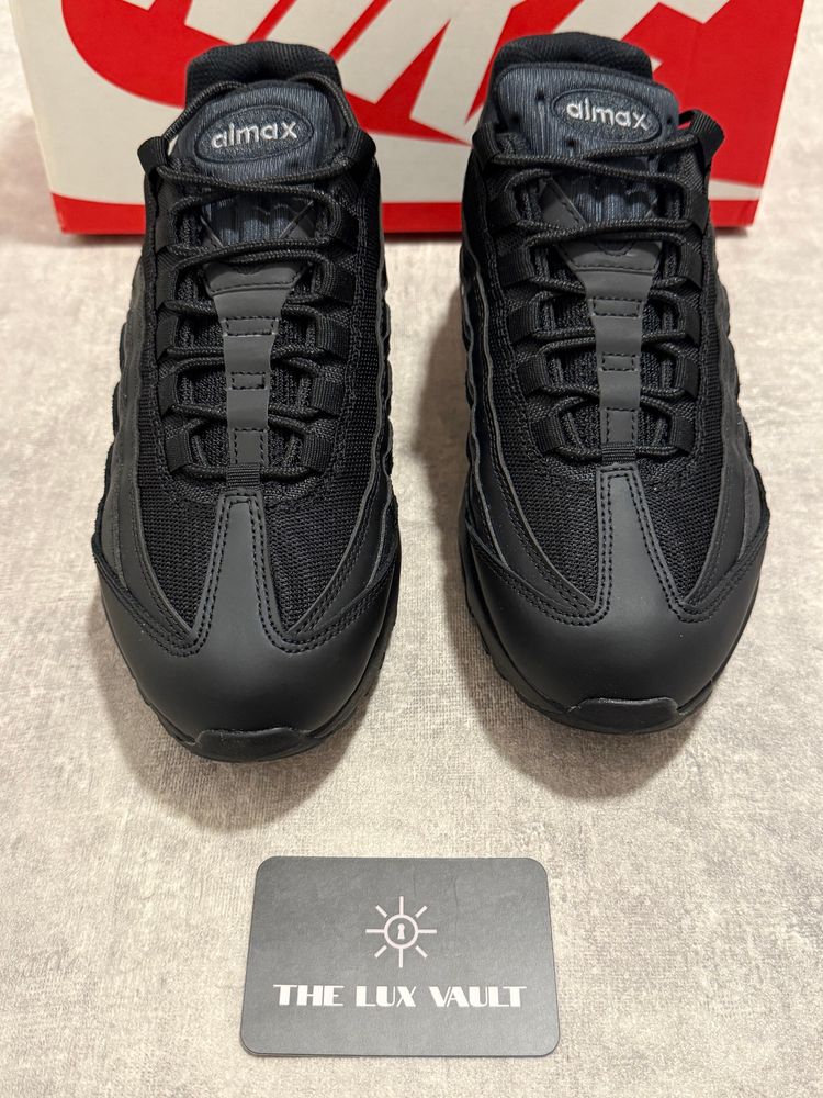 Immagine di Nike Air Max 95 Triple Black  2